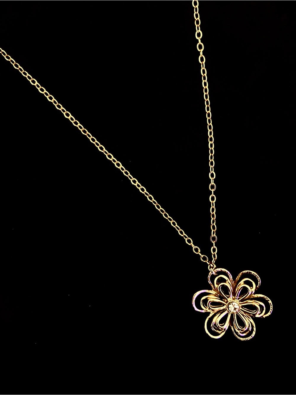Gold-Tone Open Wire Filigree Daisy Flower Pendant Necklace | CZ Solitaire Center